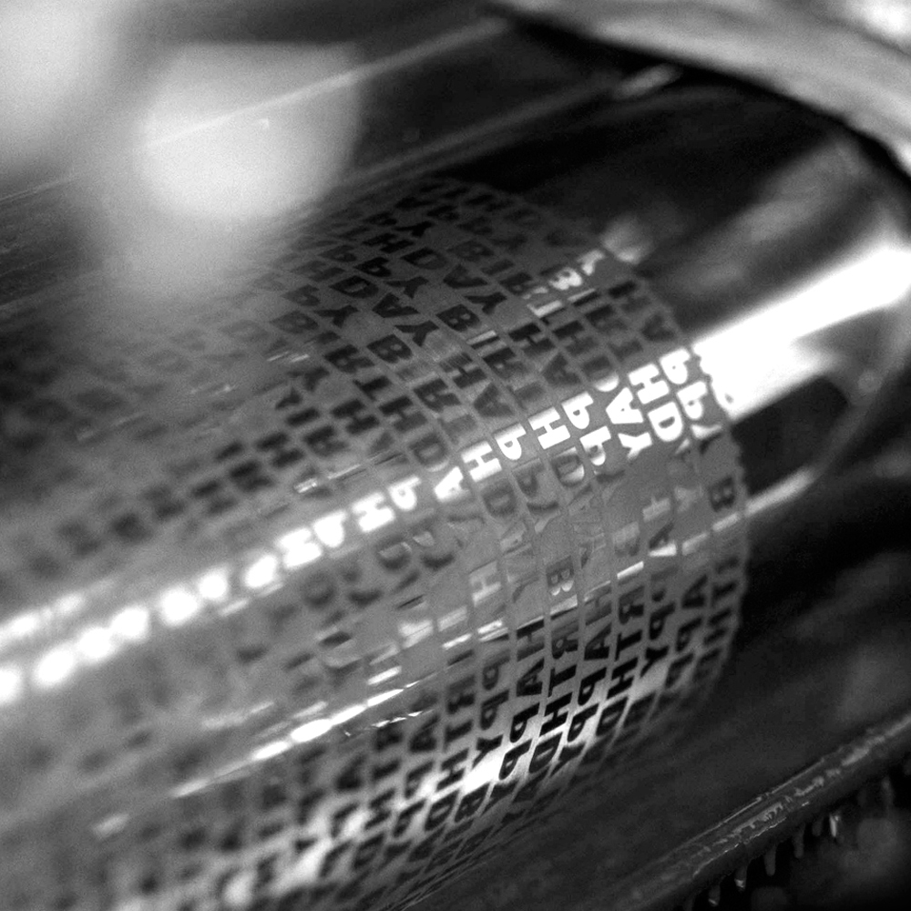 Engraved rotogravure cylinder